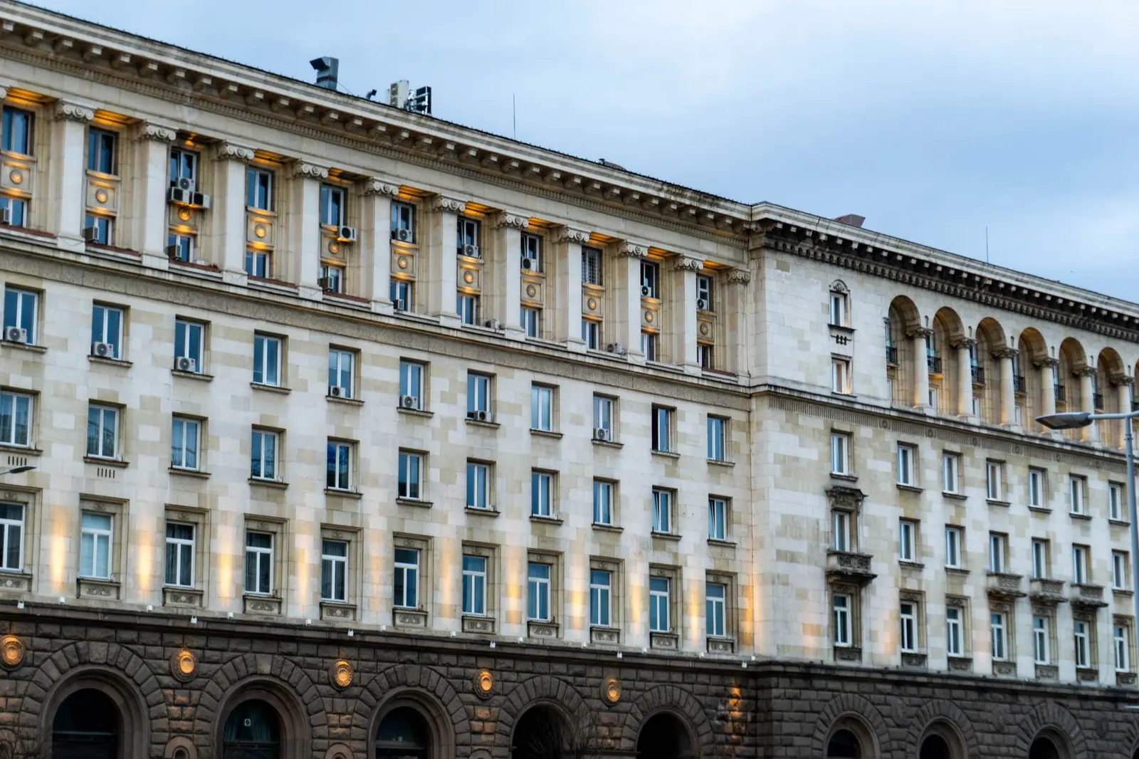 Днес изтича срокът за регистрация на кандидатпрезидентски двойки