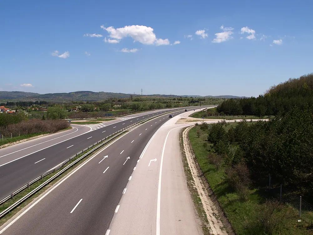 Trakya Otoyolu’ndaki kazada yol bakım şirketi çalışanı hayatını kaybetti