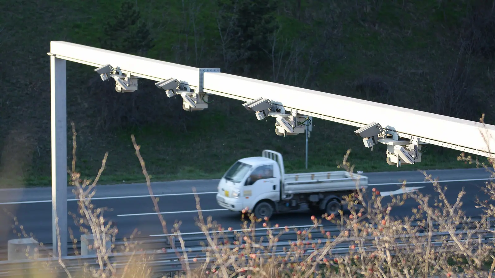 420 toll administration staff to lose jobs at end of February